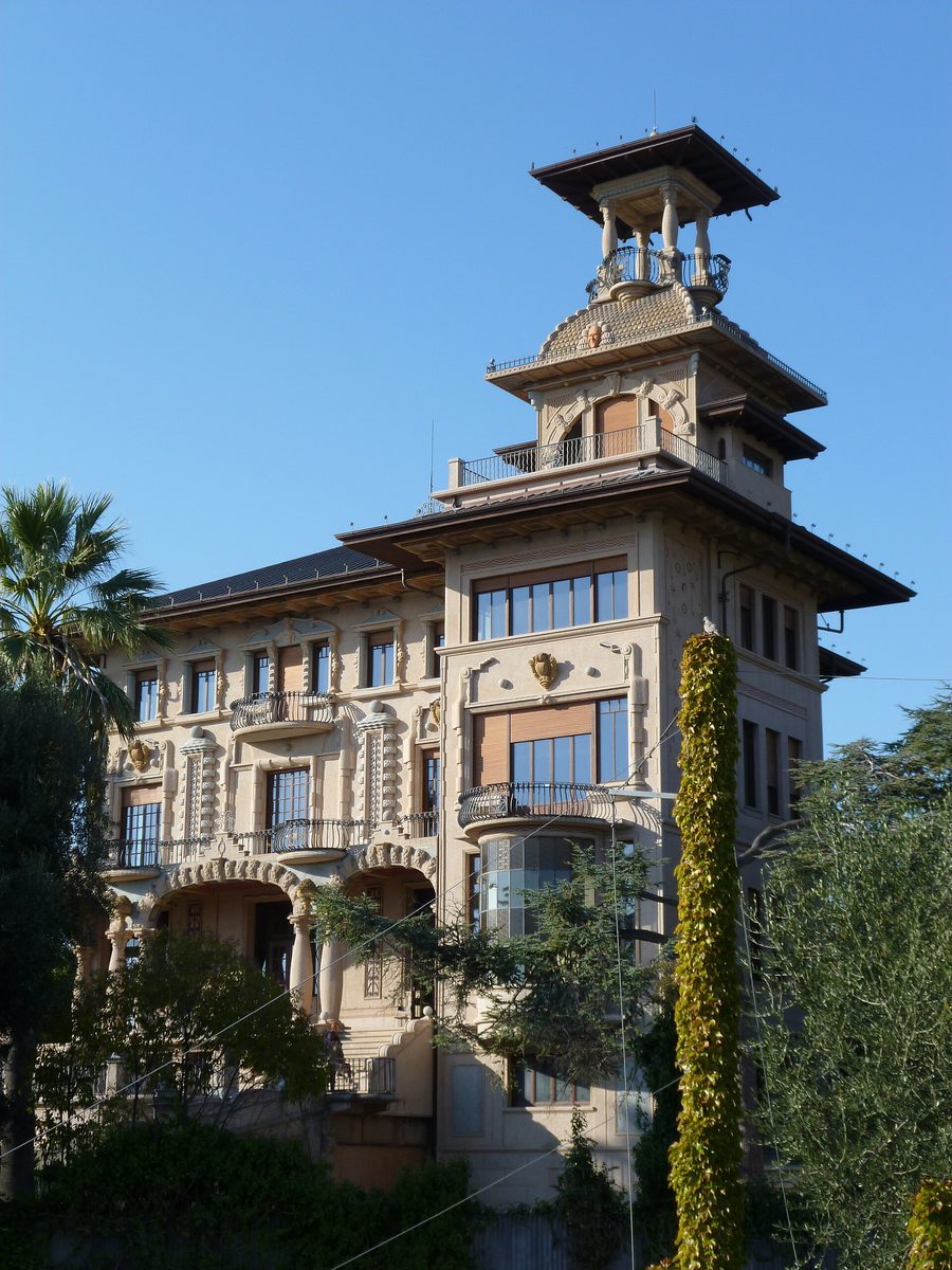 Villa Grock in Imperia, von Südosten gesehen