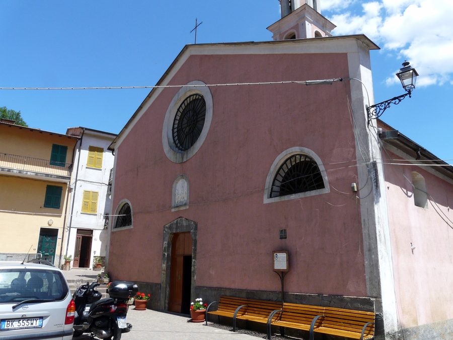 Kirche San Martino in Casale, einer locality von Pignone in Ligurien