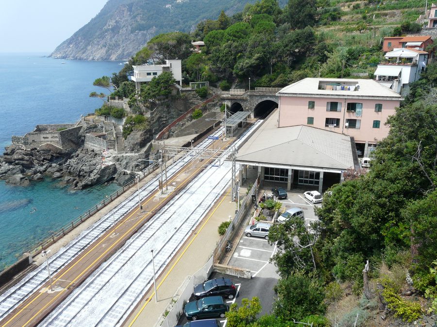 Stazione ferroviaria di Framura, Liguria, Italia