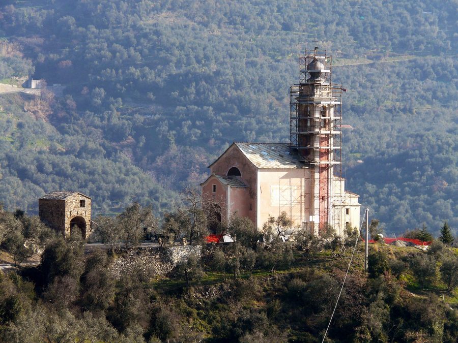 Santuario di Nostra Signora delle Vigne in Caravonica, Ligurien