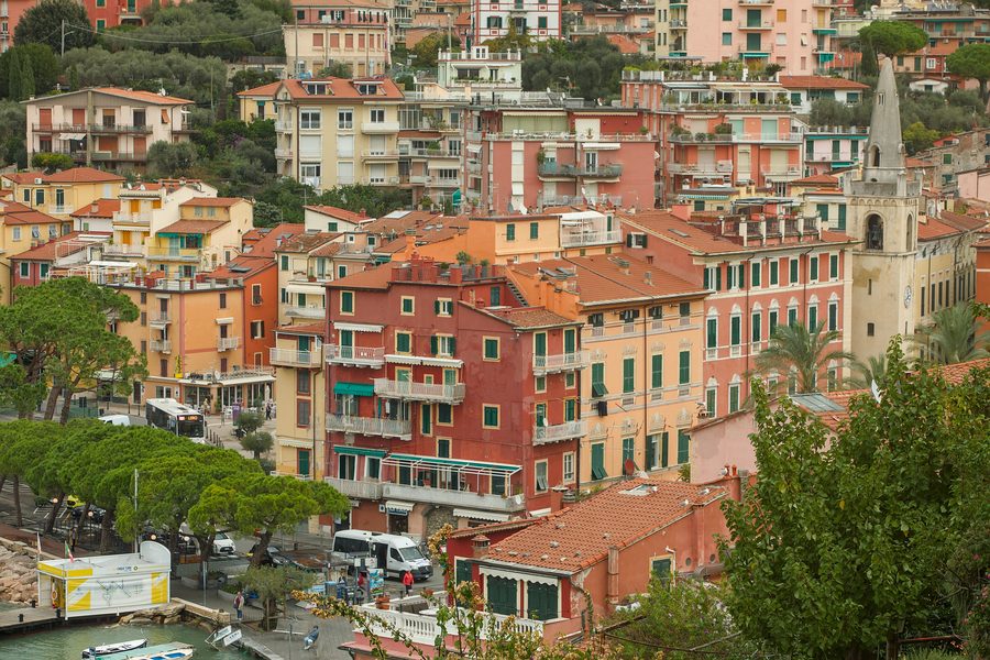 Blick auf das Zentrum von Lerici an der ligurischen Küste