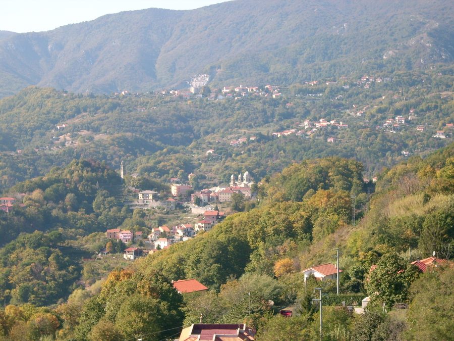 Ansicht von San Giovanni in Stella in Ligurien