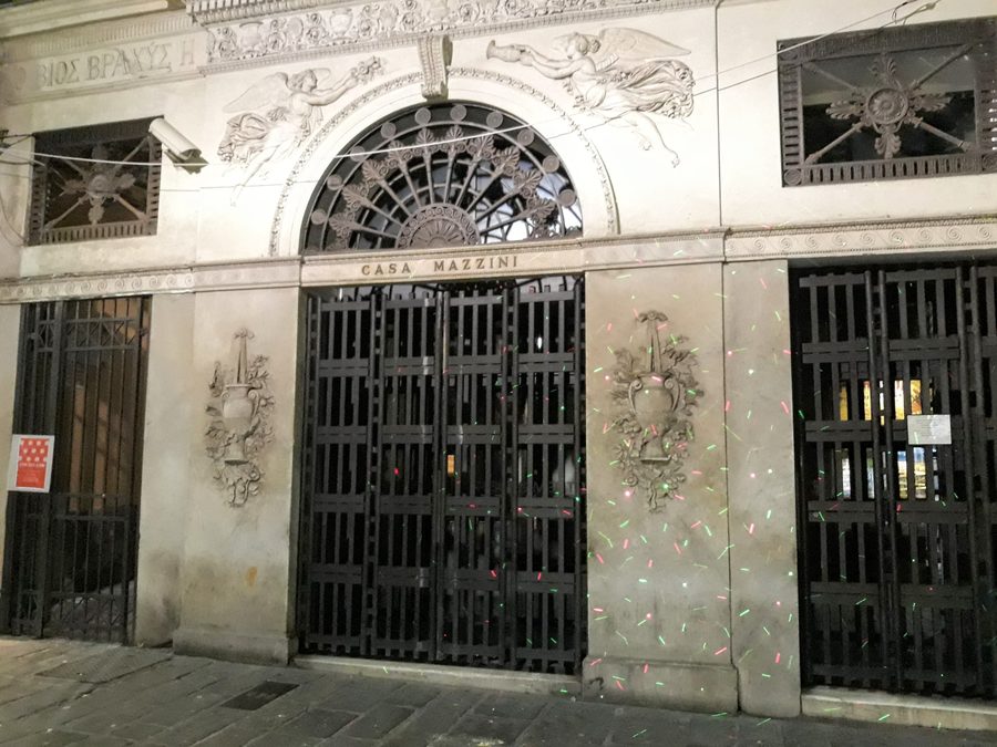 Außenfassade des Museo del Risorgimento e Istituto Mazziniano in Genua