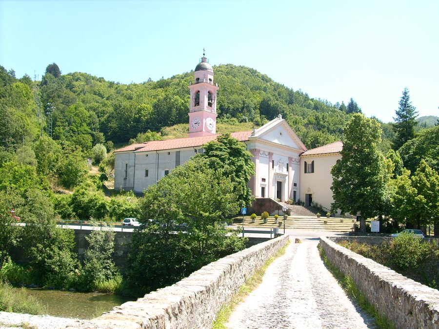 Wallfahrtskirche Nostra Signora di Montebruno