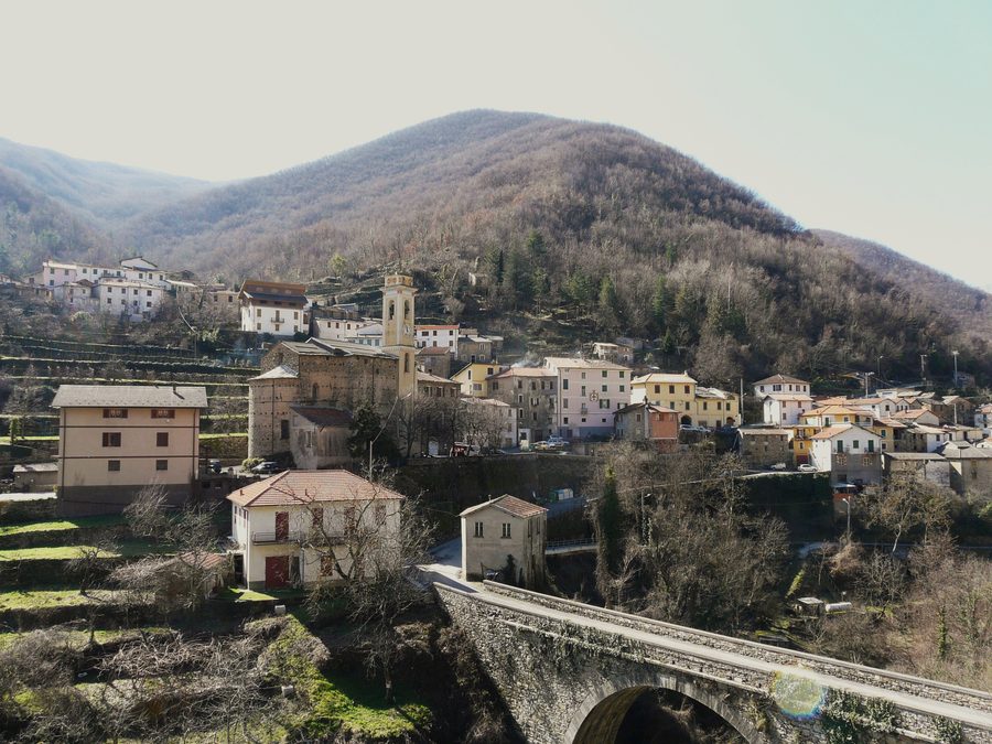 Panorama von Lavina, einem Ortsteil der Gemeinde Rezzo