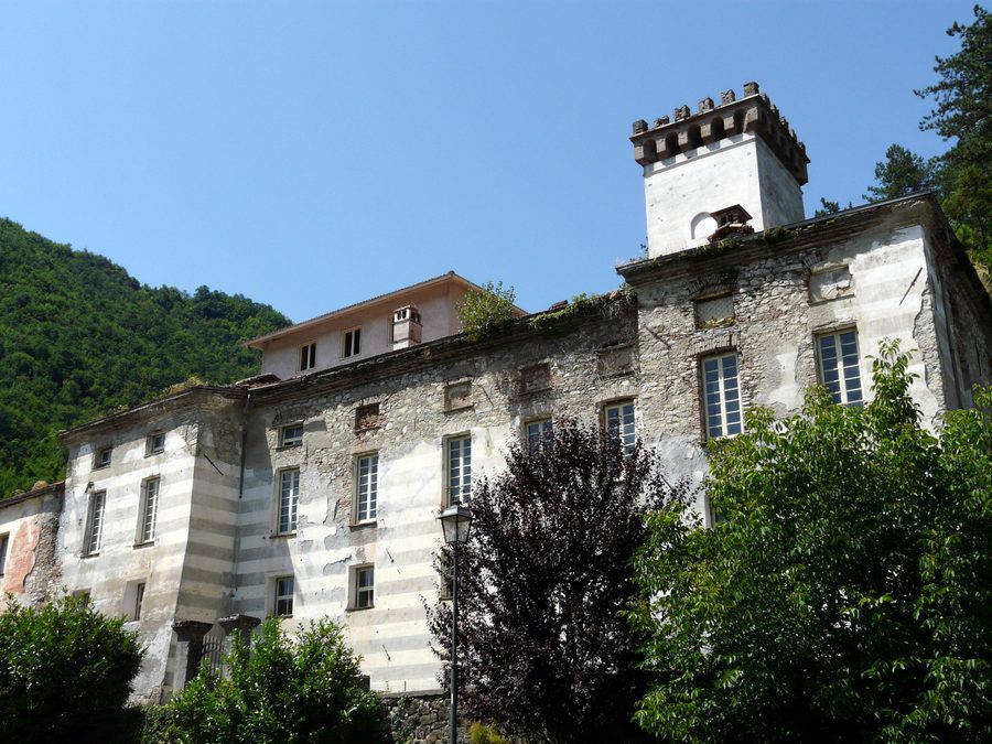 Palazzo Centurione in Gorreto, Ligurien