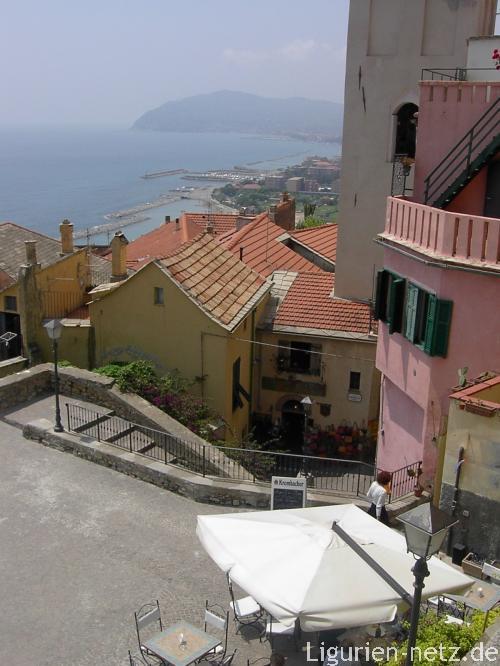 Cafe in Cervo